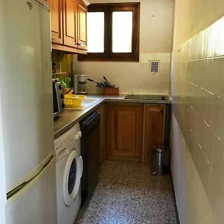 Appartement D'une A A 185 M Des Pistes Avec Terrasse Amenagee Et Wifi *